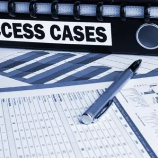 事業売却の相場や価格計算、成功事例（SUCCESS CASES）を分析するイメージ画像