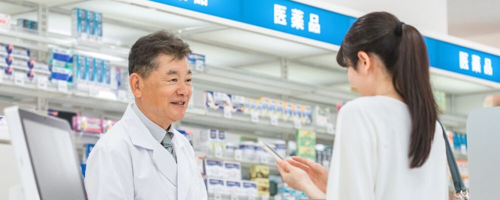 後継者不在の調剤薬局がM&A（事業譲渡）によって地域医療と雇用を守り、広域チェーン傘下へ引き継がれた成功事例